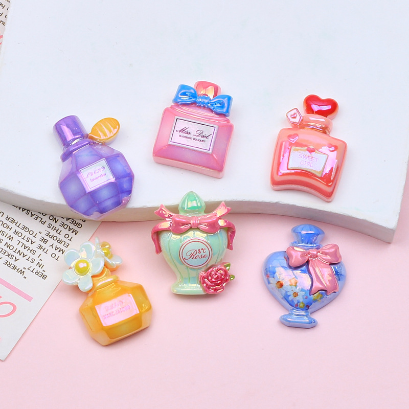 10 pezzi di ciondoli in resina - Phone Cases With Charms recensione e prezzo